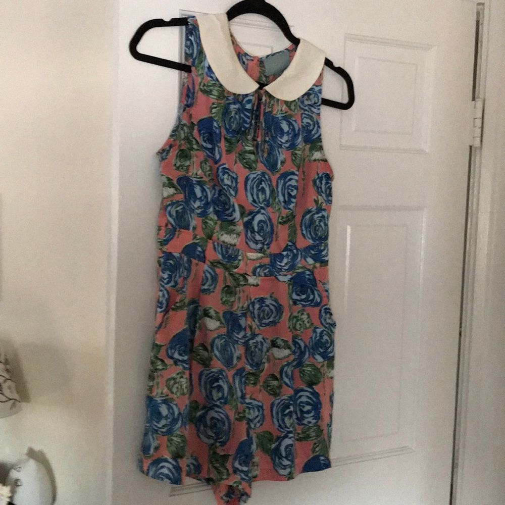 Floral silk romper! 🌺